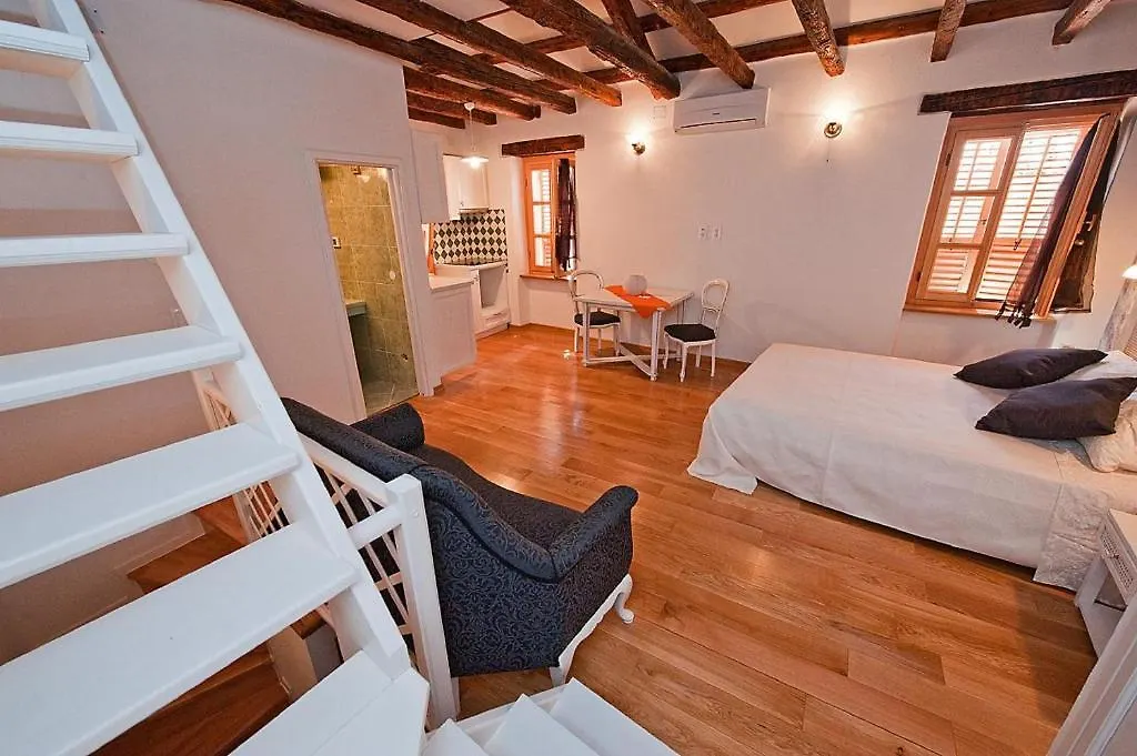 Apartment Studios Galeb Rovinj